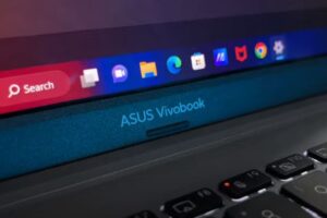 Asus Vivobook Classic Series OLED Panels and AMD Ryzen 7000 APUs